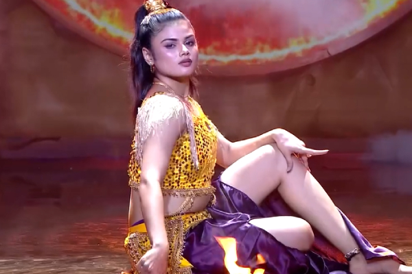 Television Jodi are you ready 2 show Akshitha