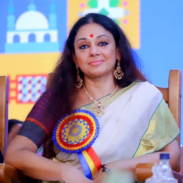 shobana rajinikanth