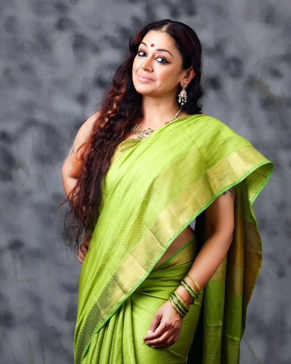 shobana rajinikanth
