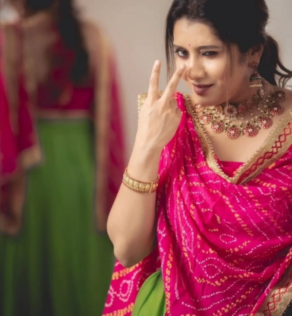 bigg boss 8 anshidha priyanka deshpande