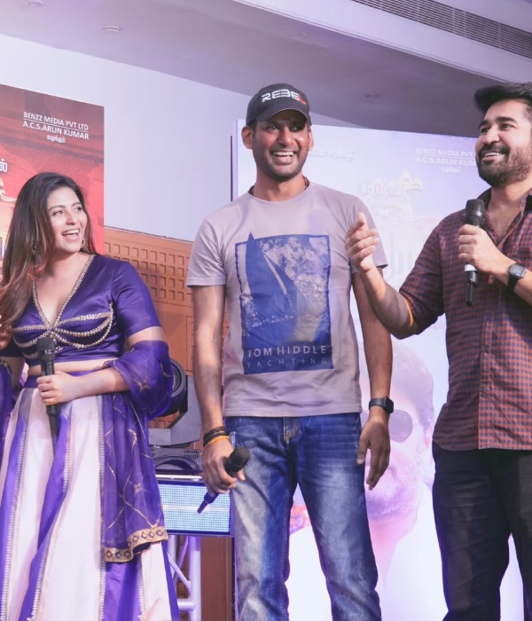 vishal madha gaja raja anjali vishal madha gaja raja anjali