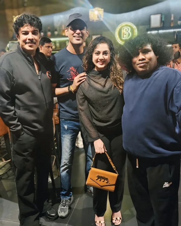 sundar c vishal aishwarya rajesh sundar c vishal aishwarya rajesh