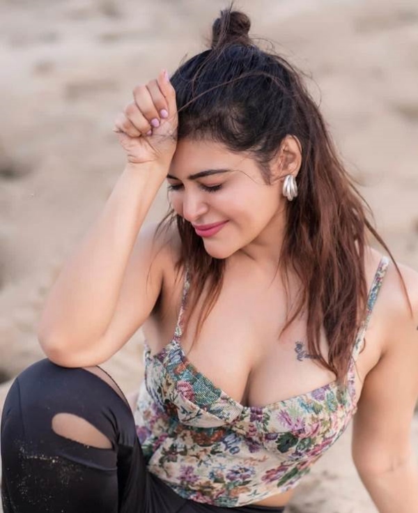 dharsha gupta photos