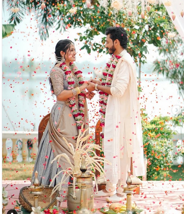 sriya surendran rohit chellamma serial