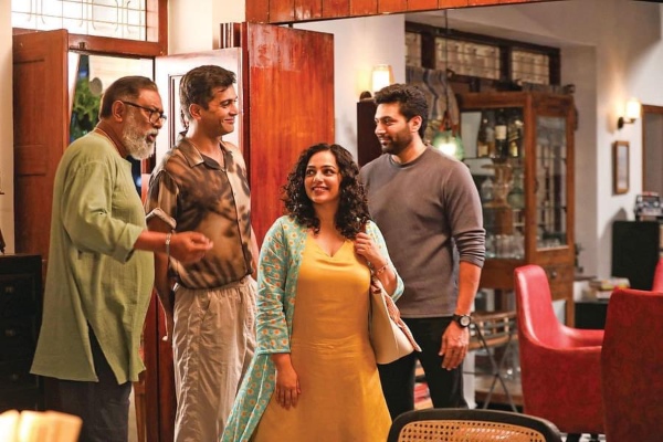 nithya menen jayam ravi kadhalikka neramillai