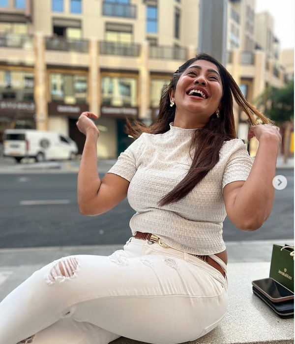 televisiion bigg boss show julie