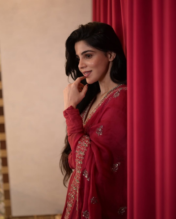 Divya Bharathi GV Prakash Kumar kingston