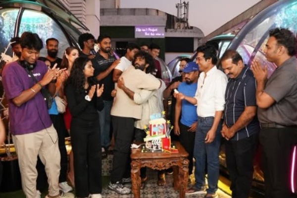 Dragon Pradeep ranganathan VIGNESH SHIVAN