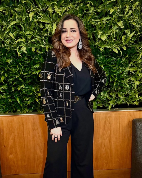 Neelam Kothari Bollywood Neelam Kothari Cry