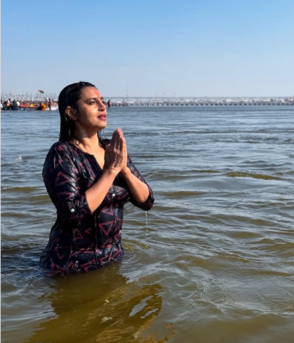 Kasthuri Shankar Mahakumbh 2025 heroine 2025