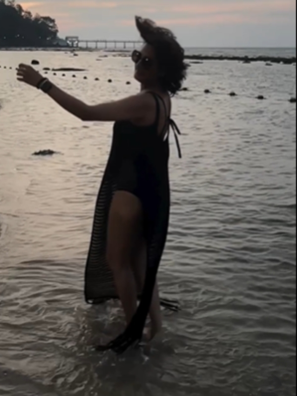 surekha vani bikini video surekha vani bikini video