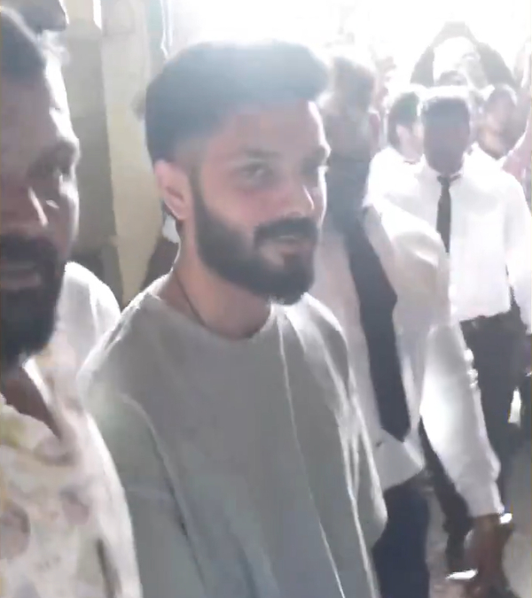 ajithkumar vidaamuyarchi movie anirudh