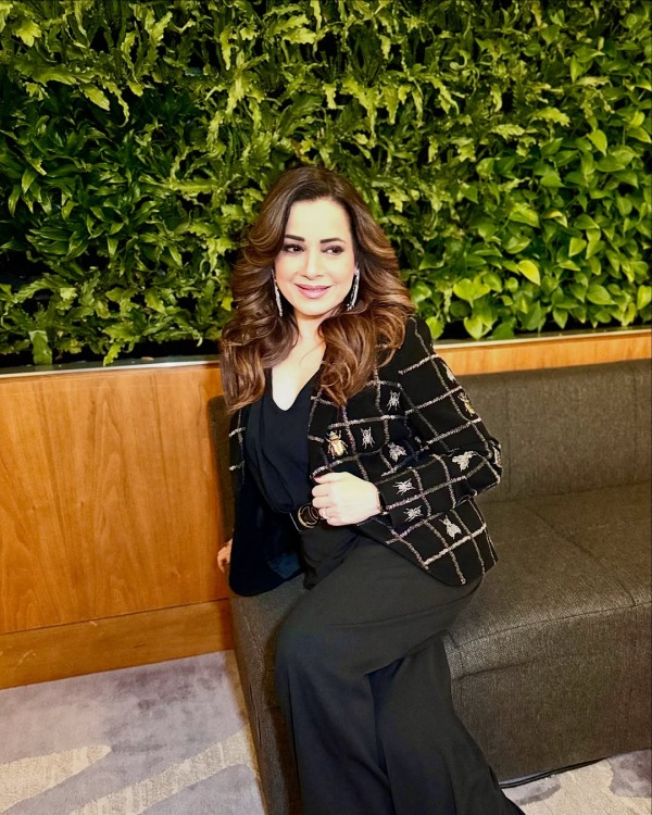 Neelam Kothari Bollywood Neelam Kothari Cry