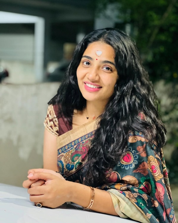 Anshitha Arnav Bigg Boss Anshitha Arnav Bigg Boss