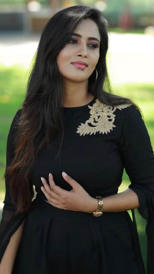 Neha gouda Serial Actress Vijay Tv Neha gouda Serial Actress Vijay Tv