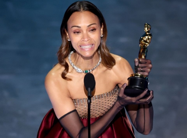 adrien brody kiss for halle berry oscar awards 2025 adrien brody