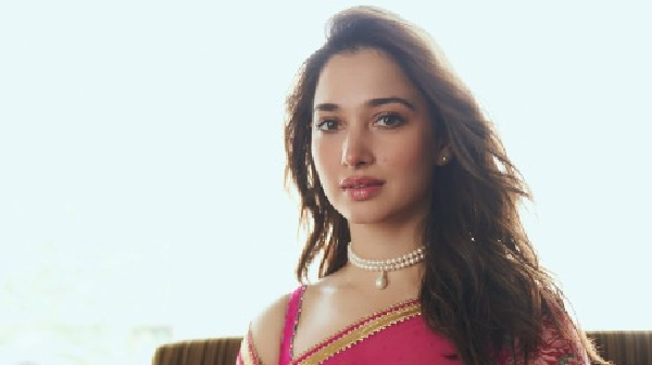 tamannaah-like-to-pink-saree-latest-picture-viral tamannaah-like-to-pink-saree-latest-picture-viral