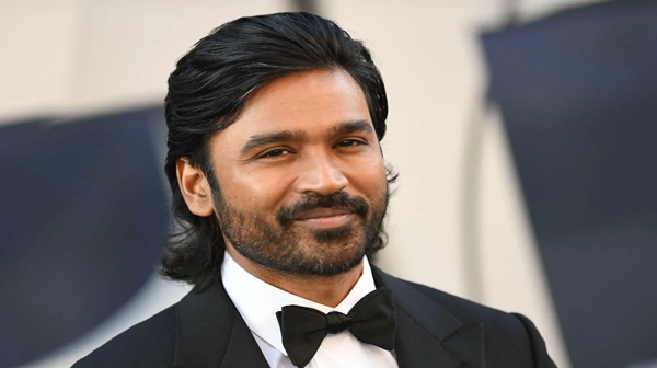 Keerthi Sanon Shares Acting Experience about Dhanush