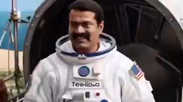 bluesattai-maran-released-a-video-depicting-seeman-as-an-astronaut