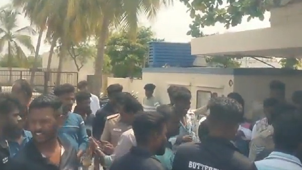 Fight between vikram fans after Veera Dheera Sooran Not Release Ramanathapuram Fight between vikram fans after Veera Dheera Sooran Not Release Ramanathapuram