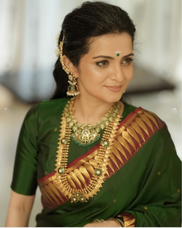 Dhvyadharshini DD Dhvyadharshini DD