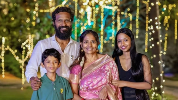 Vetrimaaran wife Aarthi 50th birthday celebration photos out now