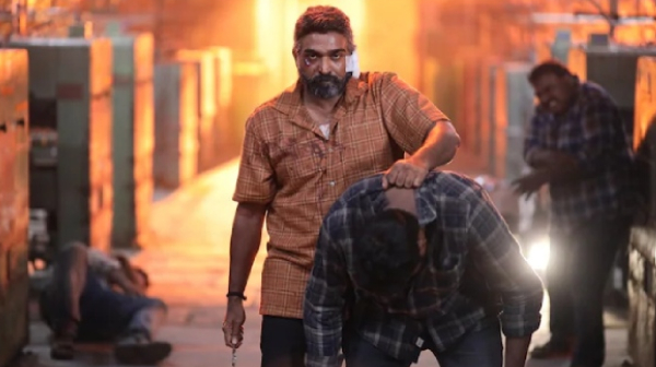 Vijay Sethupathi gets emotional after receieving best actor award for Maharaja movie