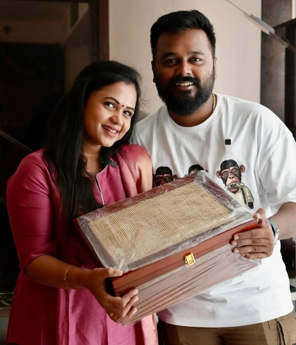 VJ manimegalai Television