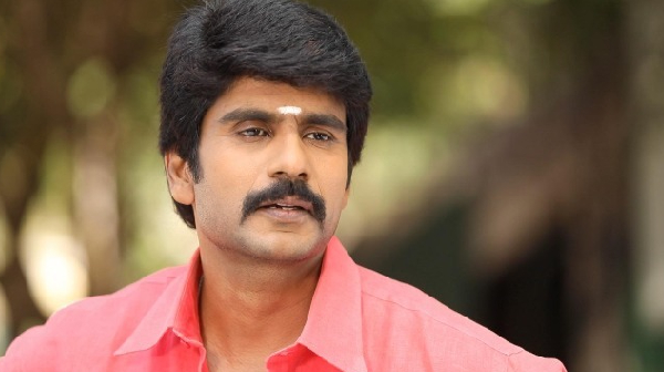 sreekumar-gifted-a-ring-to-a-contestant-on-zee-tamil-dance-jodi-dance