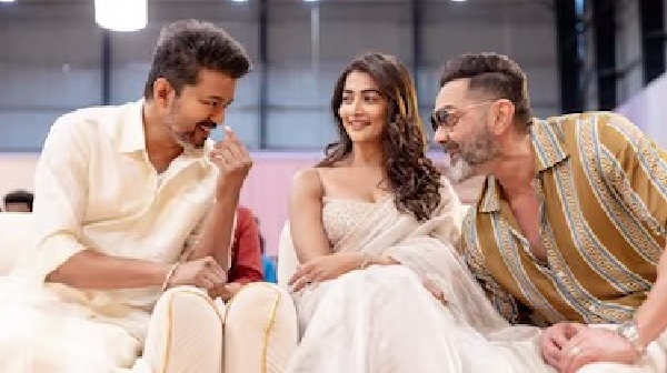 traffic-disruption-as-fans-flock-to-see-vijay-at-jananayagan-shooting-spot