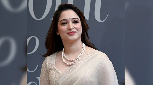 nayanthara-suddenly-changed-character-because-of-tamannaah