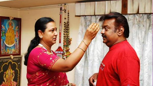 Captain Vijayakanth Fan Who Sing Captain Song With Tears Video Goes Trending