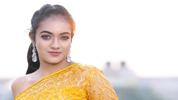 Siragdaikka Aasai Serial Actress Shruthi Narayanan s Bold Reply To Video Leak Issue