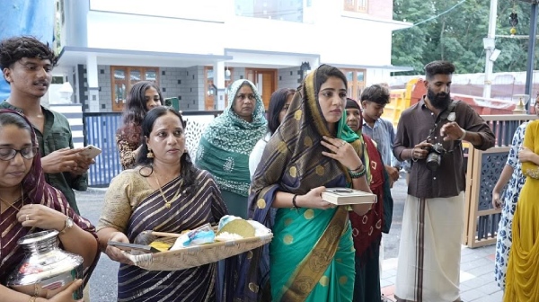 Bigg Boss fame Anshitha New House warming celebration photos out now