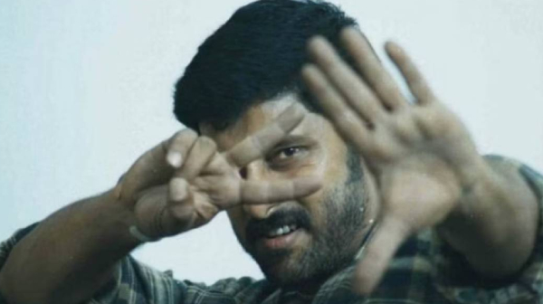 Chiyaan Vikram exit from Madonne Ashwin movie buzz trending