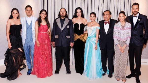 Anant Ambani and Radhika Merchant Anniversary How Hollywood Celebs makes their wedding more memorable Anant Ambani and Radhika Merchant Anniversary How Hollywood Celebs makes their wedding more memorable