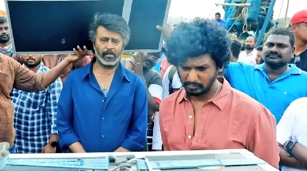 Coolie First Review Lokesh Kanagaraj says Rajinikanth happy after seen the movie at dubbing theater Coolie First Review Lokesh Kanagaraj says Rajinikanth happy after seen the movie at dubbing theater