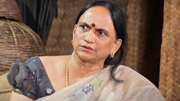 Actor Yash Fans Trolled Whor Trolls Yash Mother Pushpa Discuss 2000 Crore Budget Movie