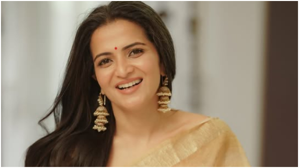 Dhivyadharshini interview