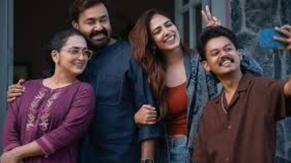 Mohanlal Hridayapoorvam vs Lokah Chapter 1 Chandra Box Office clash details are here in Tamil