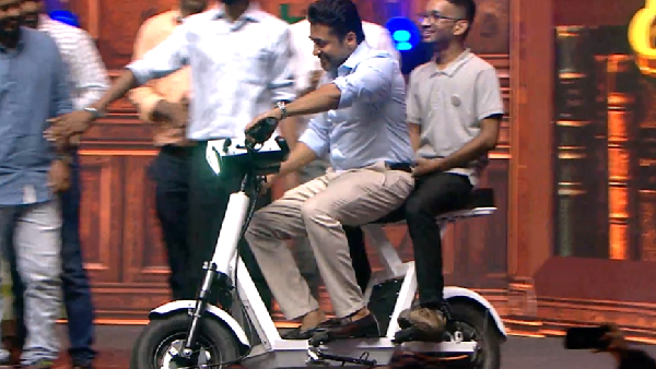 Jyotika Daughter Diya Smile Video Suriya Drive Electric Bike At Agaram Foundation 15th Year Celebrations Jyotika Daughter Diya Smile Video Suriya Drive Electric Bike At Agaram Foundation 15th Year Celebrations