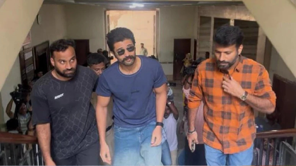 Actor Vijay Deverakonda At Basheerbagh ED Office Over Online Betting Case