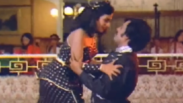 Rajinikanth Thangamagan Movie Va Va Pakkam Va Item Song Lyrics Has Life Philosophy - Original