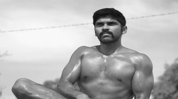 Dhruv Vikram Turns Emotional at Bison Success Mee