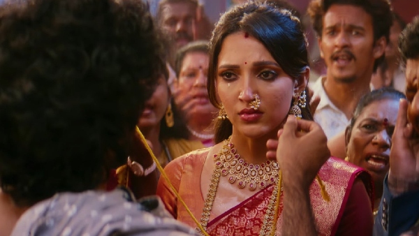 Pradeep Ranganathan Theri performance and Rajinikanth style Punches in Dude Trailer