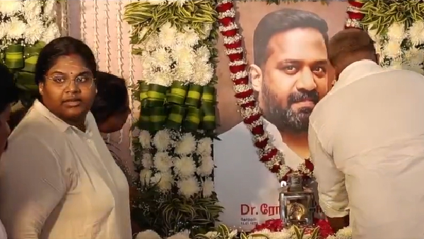 Robo Shankar Daughter Indraja Explains Roumours About Robo Shankar Death Emotional Robo Shankar Daughter Indraja Explains Roumours About Robo Shankar Death Emotional
