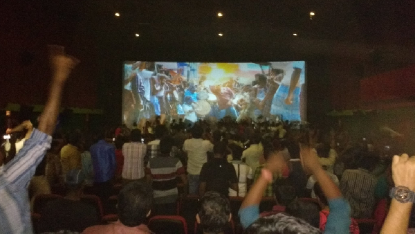 Kushboo 10 Years Old Tweet About Ajithkumar And His Fans Celebrated Vedhalam Movie FDFS 2015 Diwali