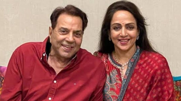 Bollywood Legend Dharmendra Passes Away at 90 After Prolonged Illness Here are short Bio Of him