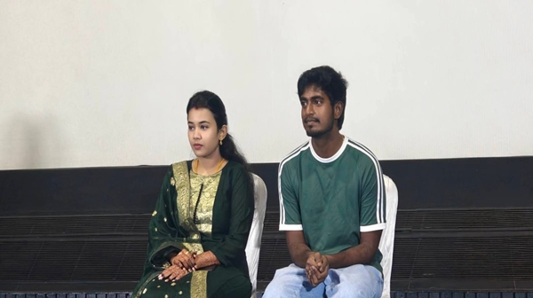 Director Abishan Jeevinth Marries Akhila Sivakarthikeyan Gifts Gold Chain at Wedding Reception Director Abishan Jeevinth Marries Akhila Sivakarthikeyan Gifts Gold Chain at Wedding Reception