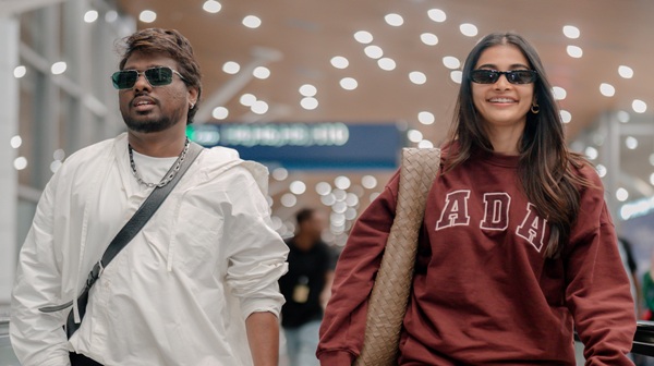 Vijay Fans Create Electrifying Atmosphere as Playback Singers Perform at Jananayagan Audio Launch